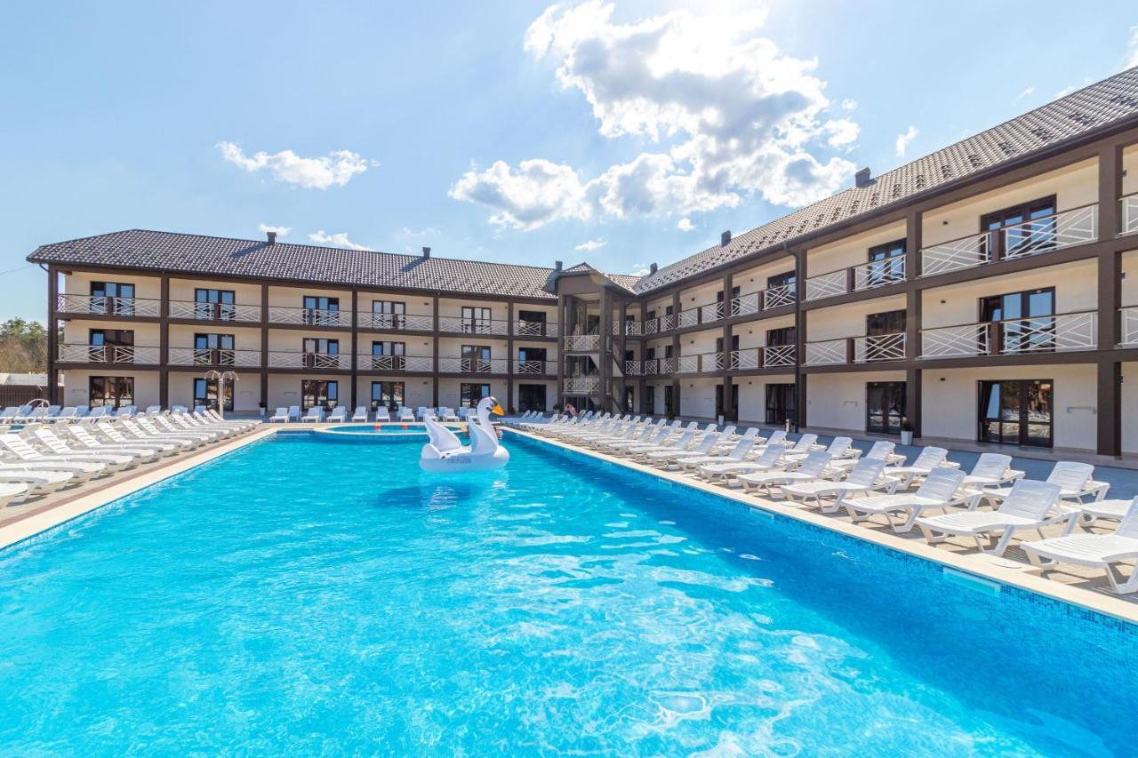 Nikoletta Hotel Aknaszlatina Kültér fotó