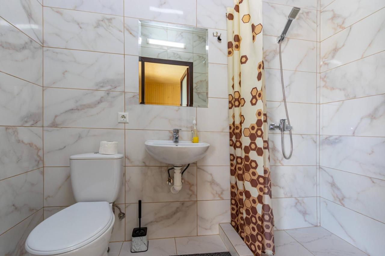 Nikoletta Hotel Aknaszlatina Kültér fotó